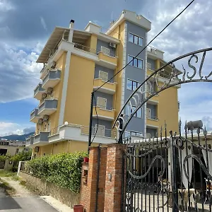 Rezidenca Sinani Apartment